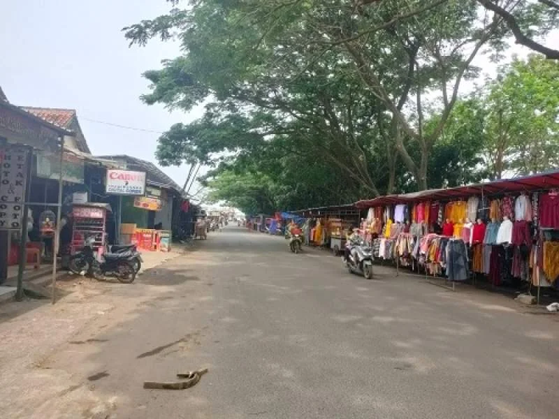 Rumah untuk Berusaha di Tangerang Selatan