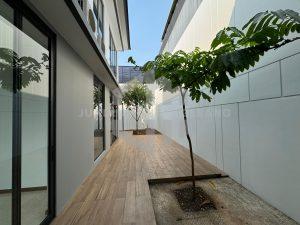 Jual-Rumah Navapark Cluster Lakewood - BSD