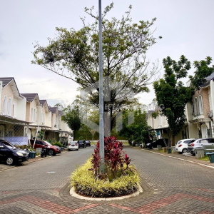 jual rumah siap huni bsd