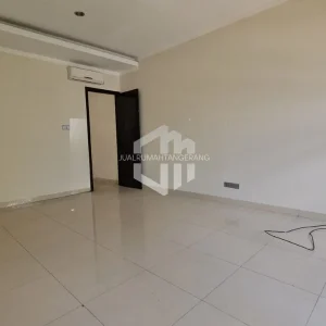 rumah 5 kamar 2 lantai