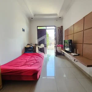 rumah dijual graha raya