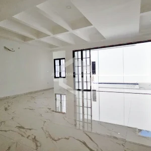 rumah garasi 2 mobil