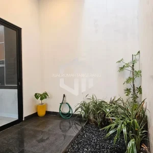 taman dalam rumah minimalis